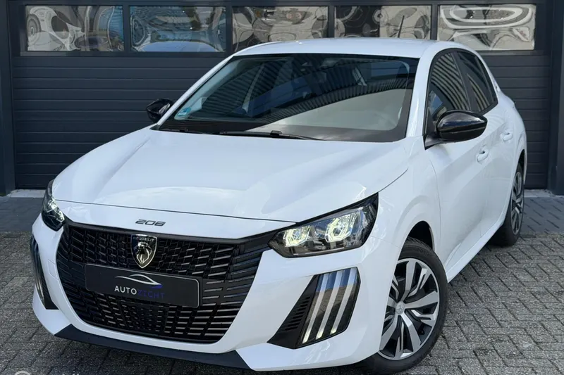 Peugeot 208 (2025)