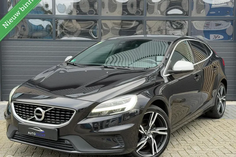 Volvo V40 (2018)
