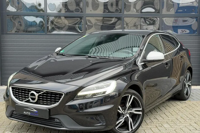 Volvo V40 (2018)