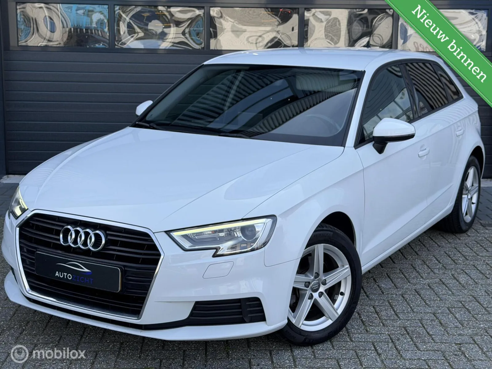Audi A3 (2019) — foto 1