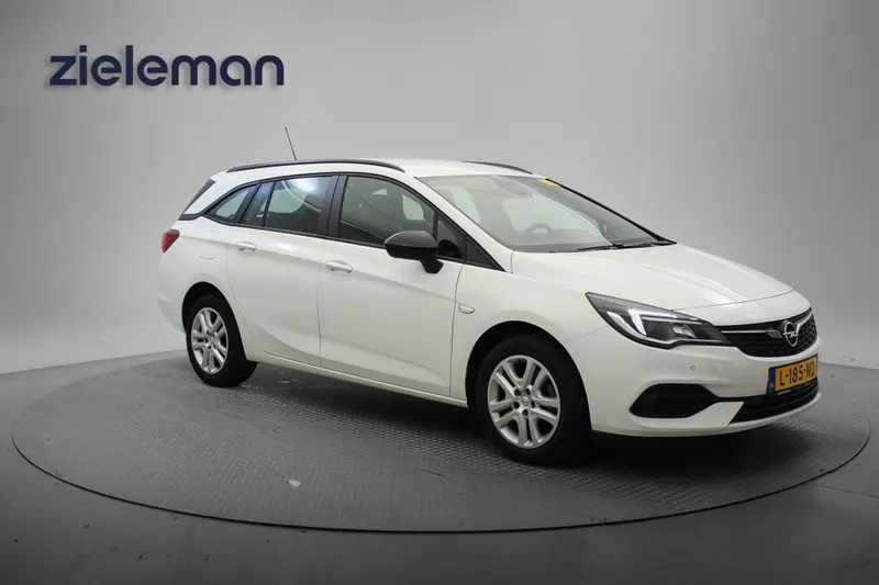 Opel Astra (2021)