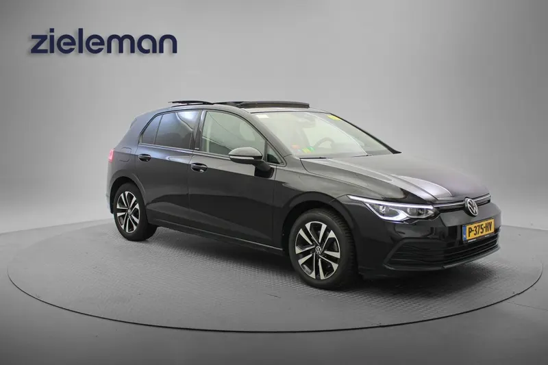 Volkswagen Golf (2021)