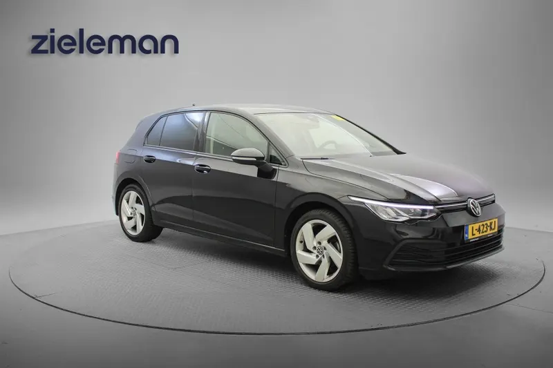 Volkswagen Golf (2021)