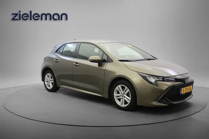 Toyota Corolla (2023)