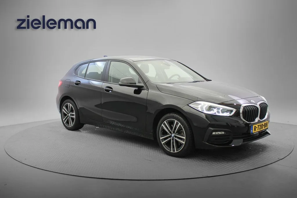 BMW 1-Serie (2022) — foto 1