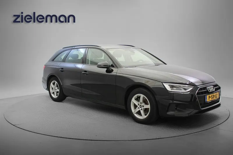 Audi A4 (2022)