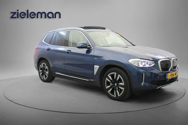 BMW iX3 (2021)