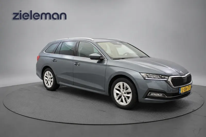 Škoda Octavia (2021)