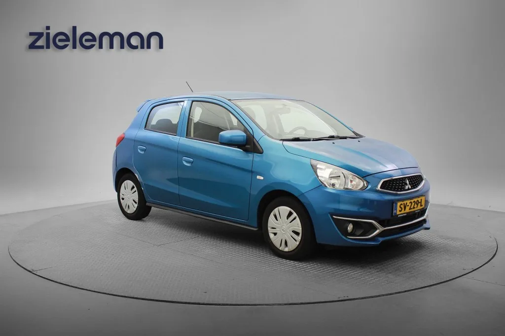 Mitsubishi Space Star (2018) — foto 1