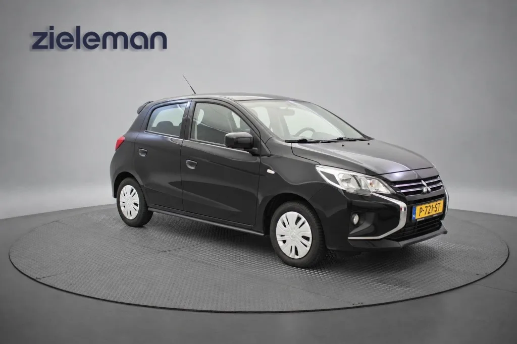 Mitsubishi Space Star (2022) — foto 1