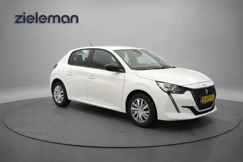 Peugeot 208 (2022)