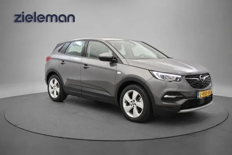 Opel Grandland (2021)