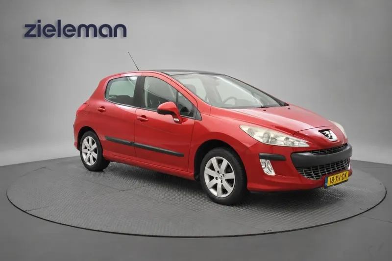 Peugeot 308 (2007)