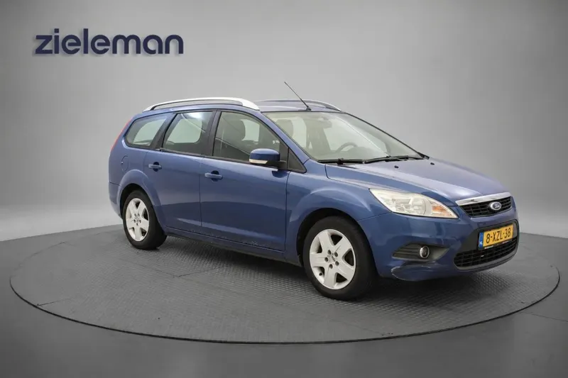 Ford Focus (2010)