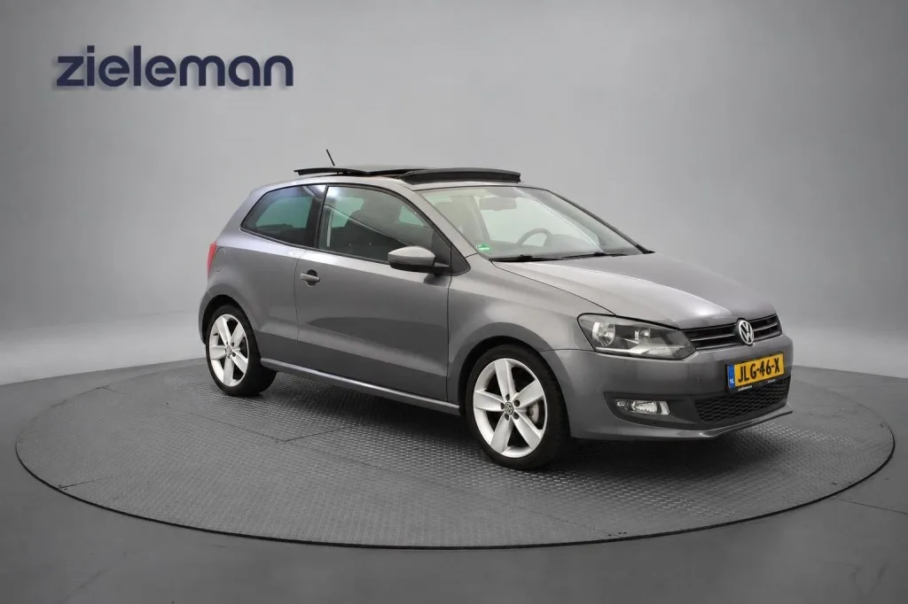 Volkswagen Polo (2011) — foto 1