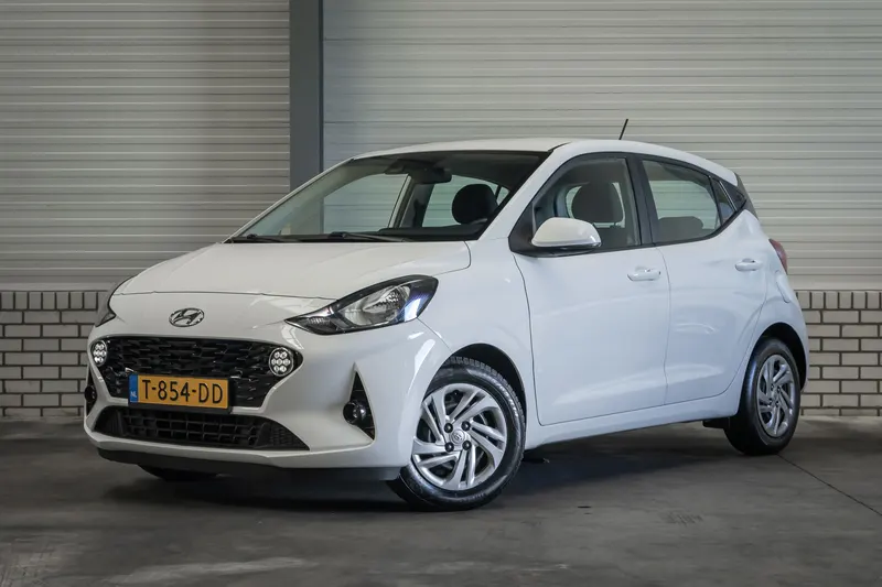 Hyundai i10 (2023)