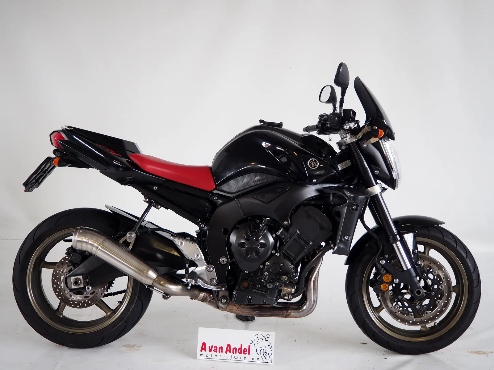 Yamaha FZ1 (2008) — foto 1