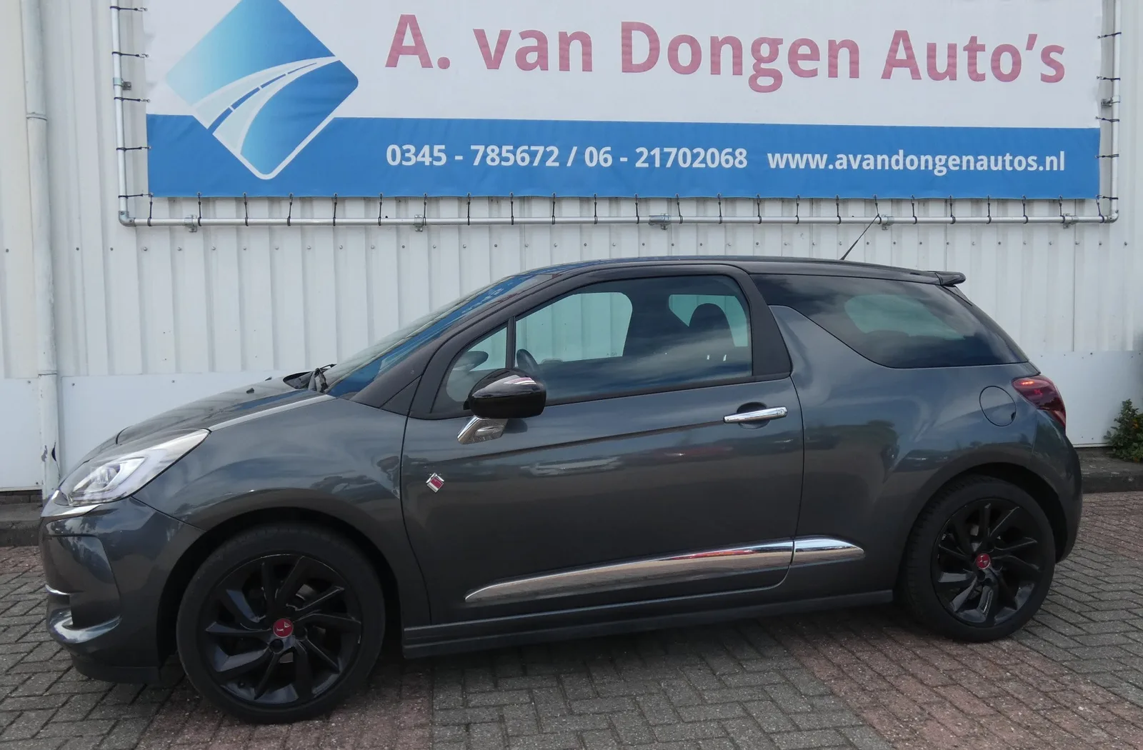 DS 3 (2018) — foto 1