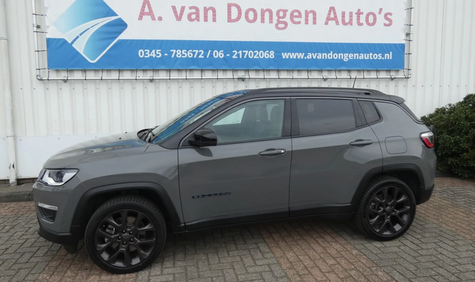 Jeep Compass (2021) — foto 1