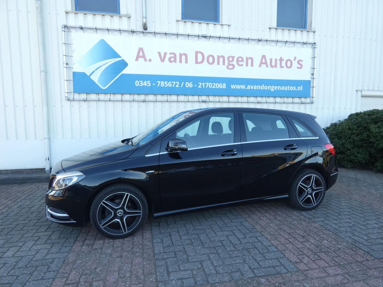 Mercedes-Benz B-Klasse (2012) — foto 1