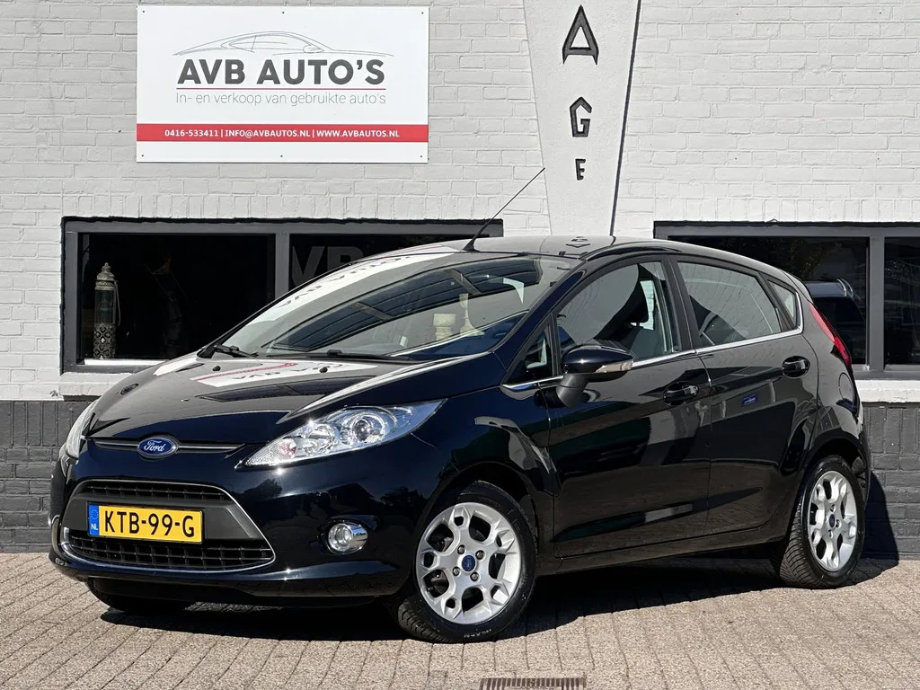 Ford Fiesta (2012) — foto 1