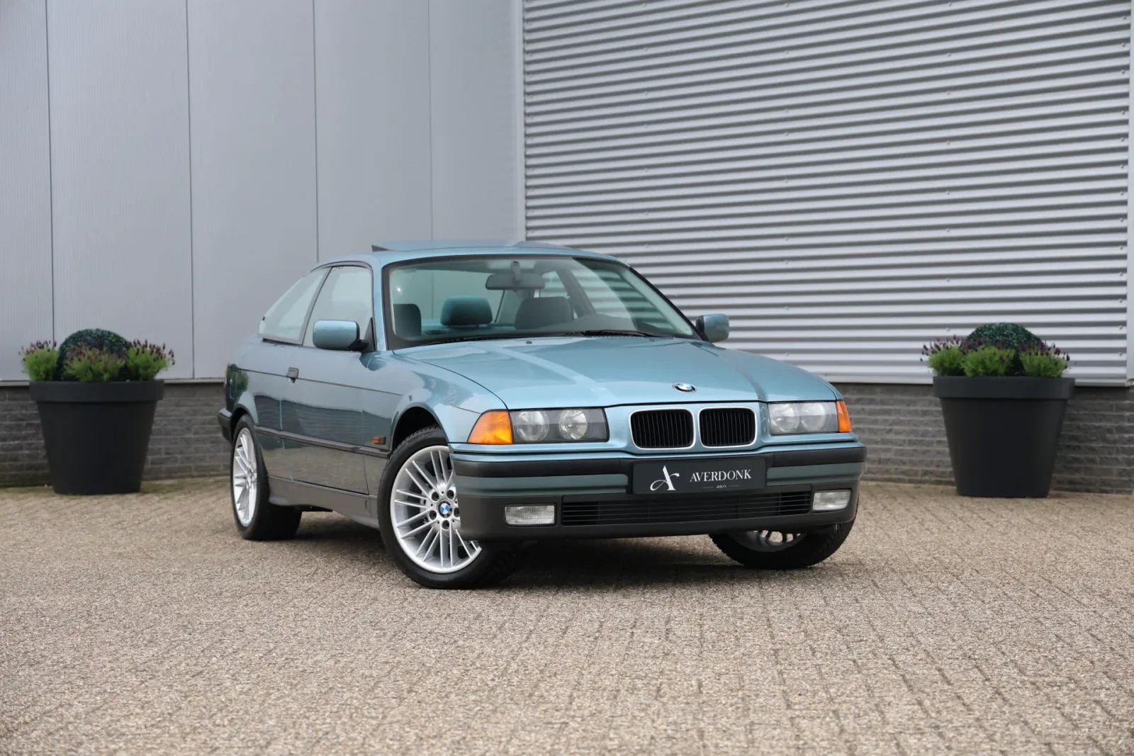 BMW 3-Serie (1995) — foto 1
