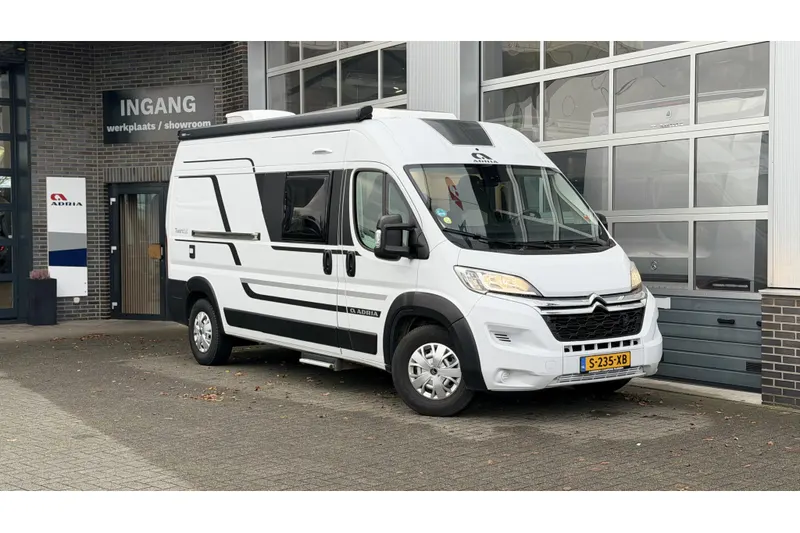 Adria Twin (2023)