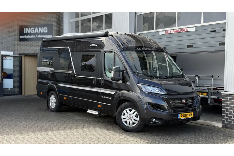 Adria Twin (2022)