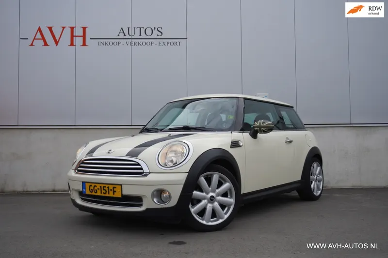 MINI Cooper (2010)