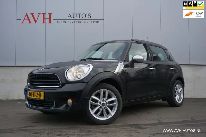 MINI Countryman (2012)