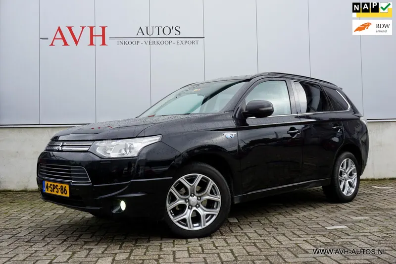 Mitsubishi Outlander (2013)