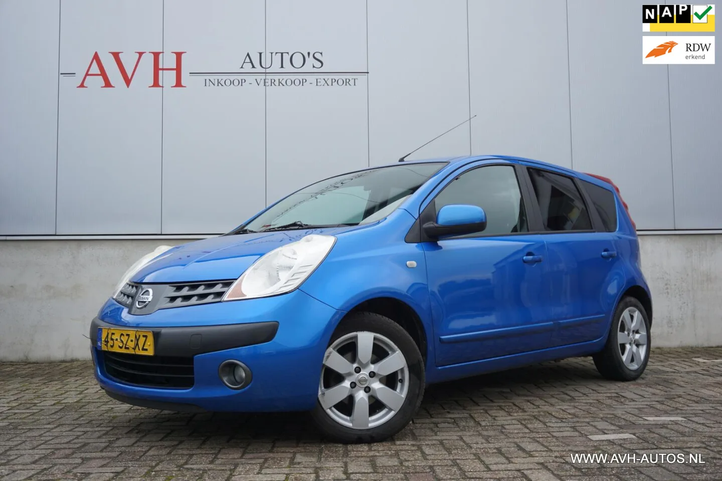 Nissan Note (2006) — foto 1
