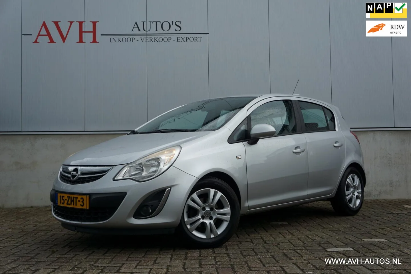 Opel Corsa (2011) — foto 1