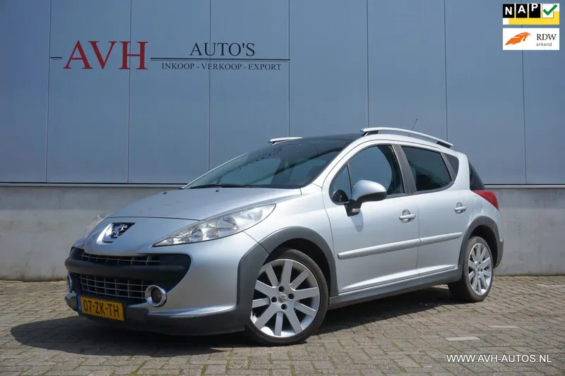 Peugeot 207 (2008)