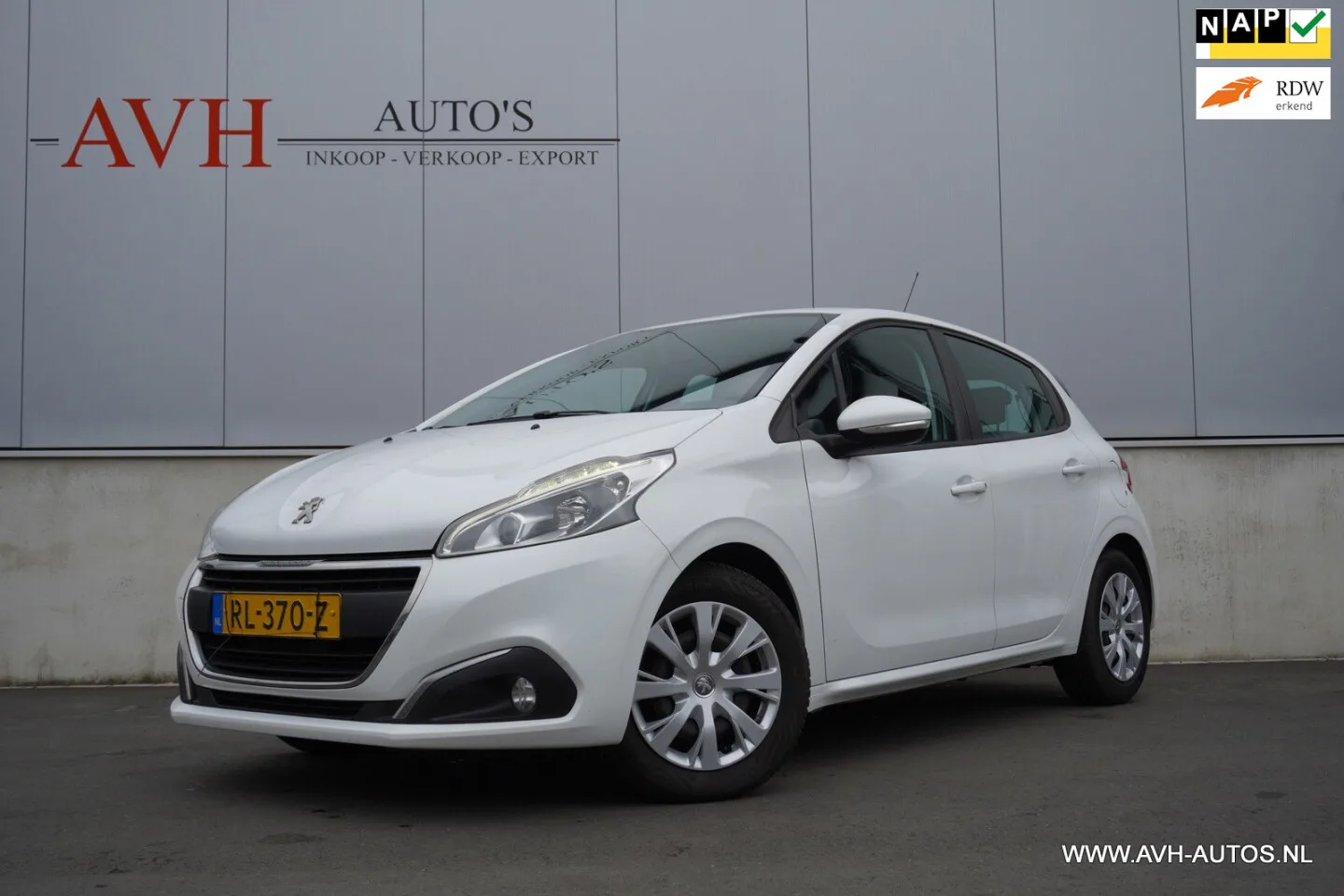 Peugeot 208 (2018) — foto 1