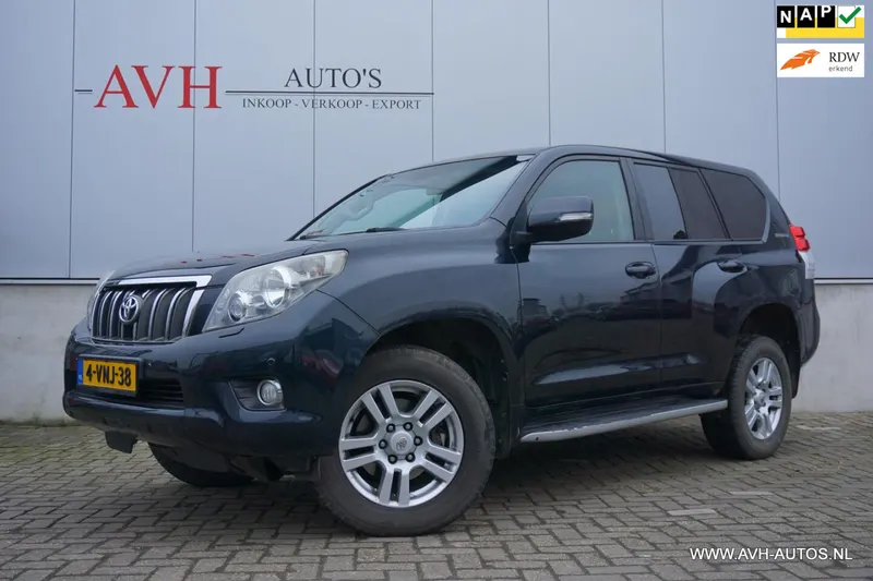 Toyota Land Cruiser (2011)