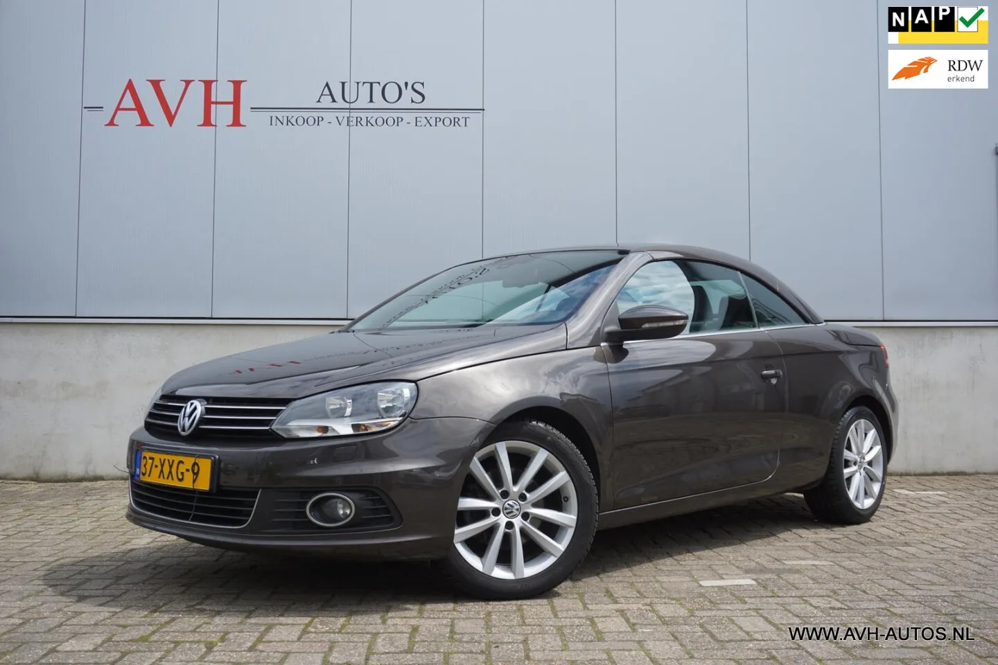 Volkswagen Eos (2012) — foto 1