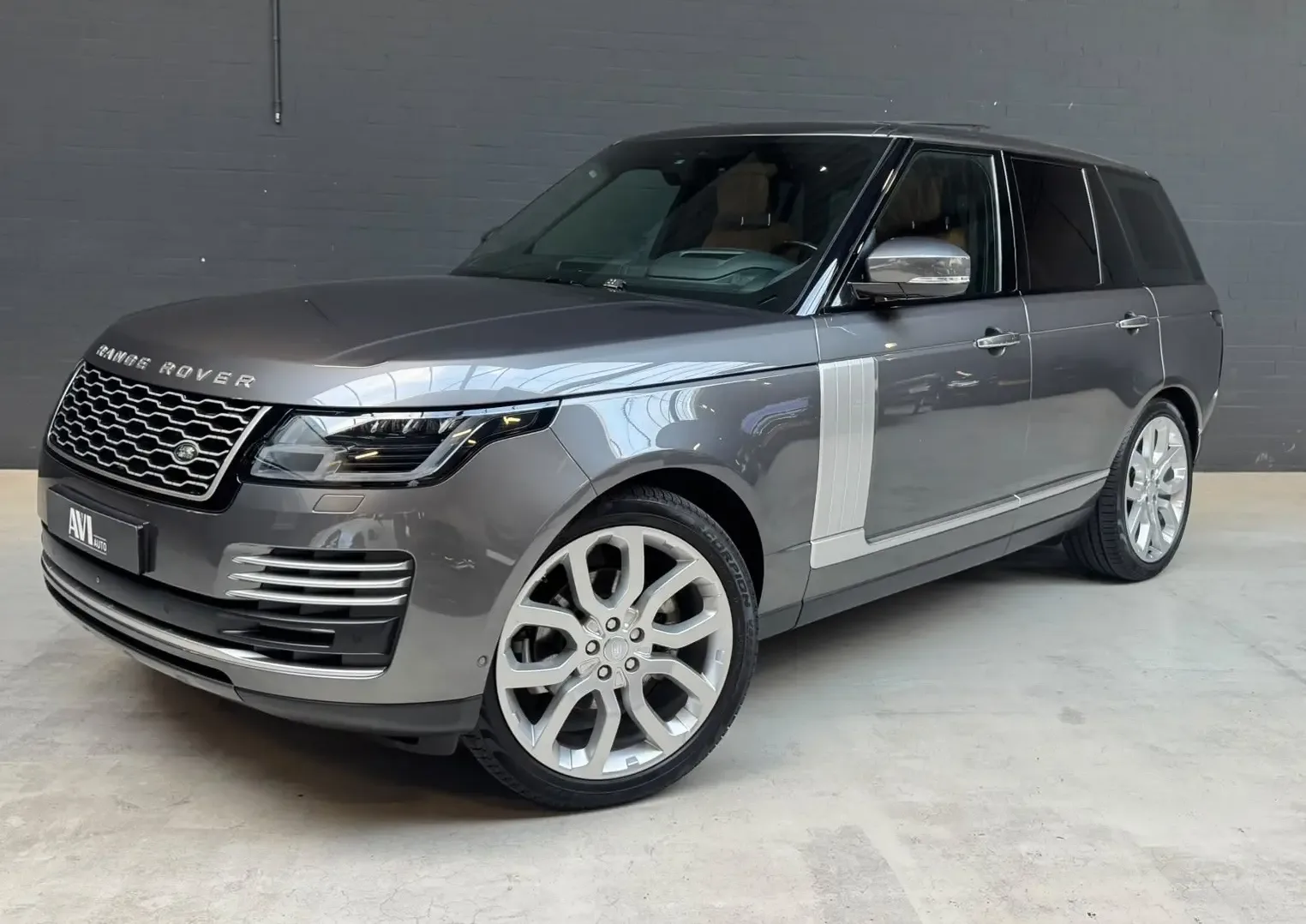 Land Rover Range Rover (2018) — foto 1