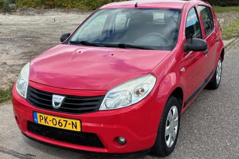Dacia Sandero (2010)
