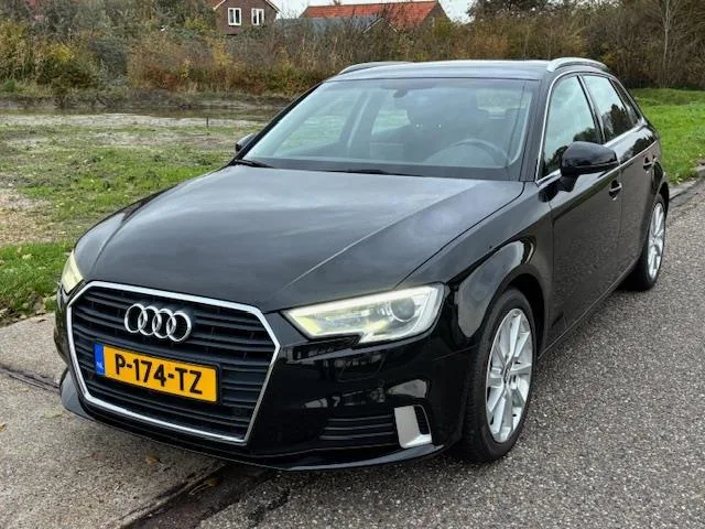 Audi A3 (2019) — foto 1