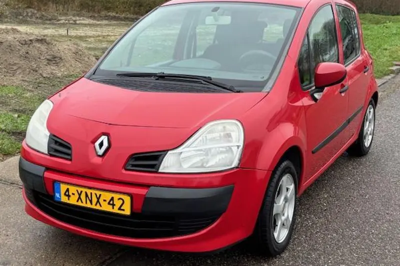 Renault Modus (2009)