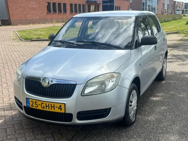 Škoda Fabia (2008) — foto 1