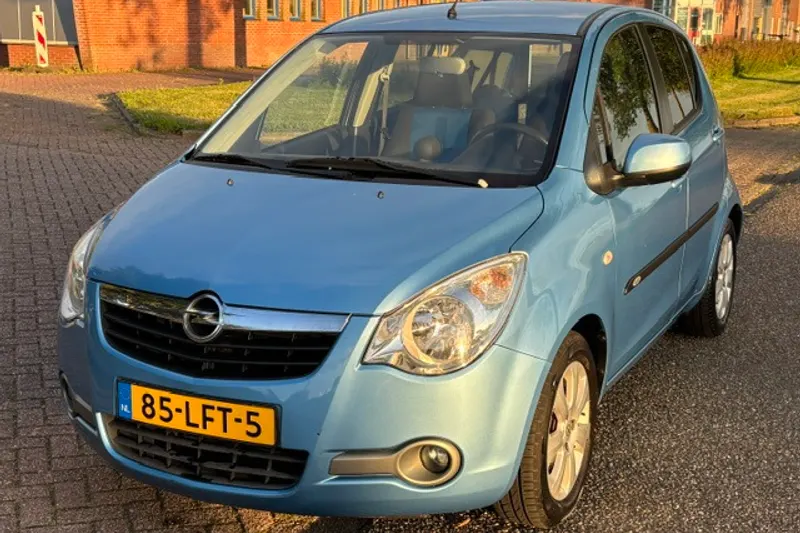 Opel Agila (2010)