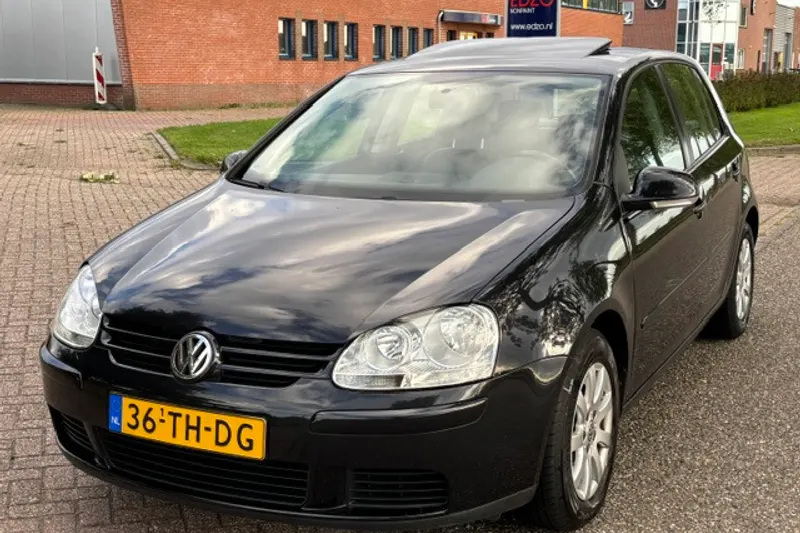 Volkswagen Golf (2006)