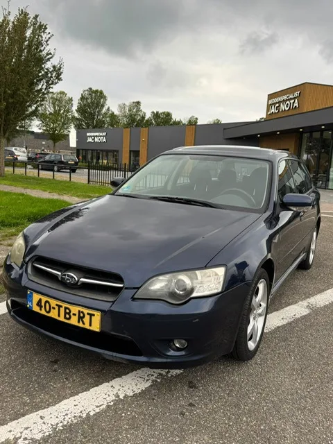 Subaru Legacy (2006) — foto 1