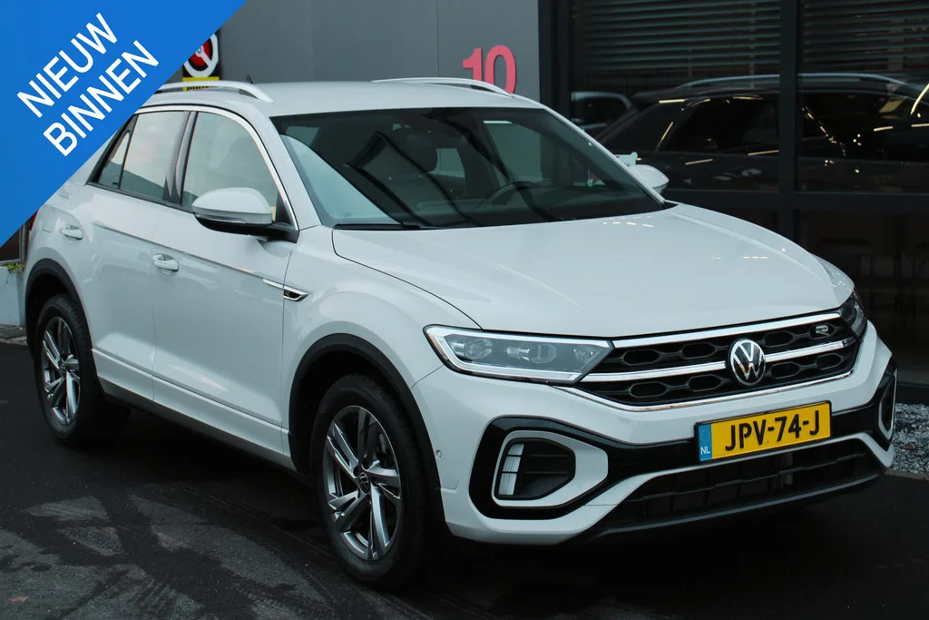 Volkswagen T-Roc (2024) — foto 1