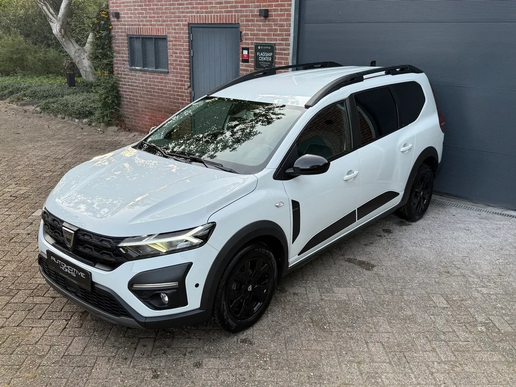 Dacia Jogger (2022) — foto 1