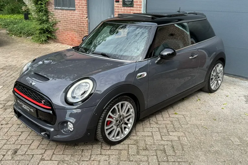 MINI Cooper S (2016)