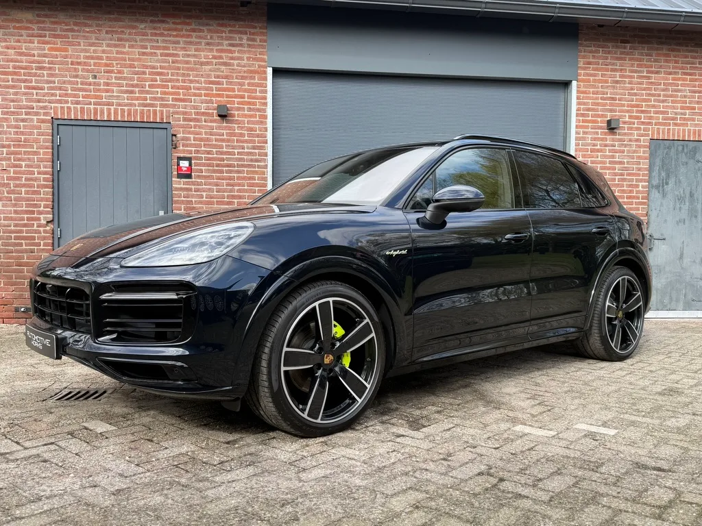 Porsche Cayenne (2020) — foto 1