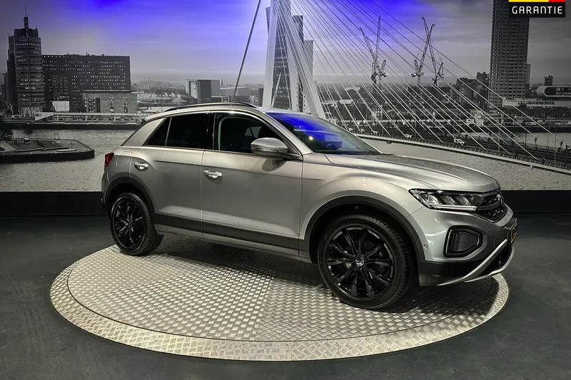 Volkswagen T-Roc (2022)